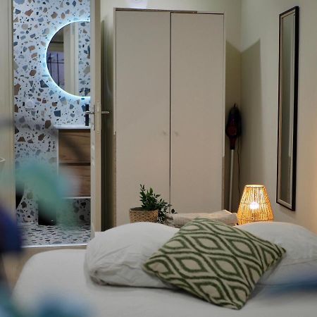 Appartement Palmiers, Coeur De Ville Sur Le Parcours Des Arts Hyères Exteriör bild